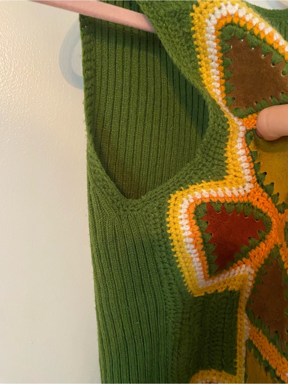 True Vintage 60’s/70’s Vest/Tank Top - Picture 5 of 9